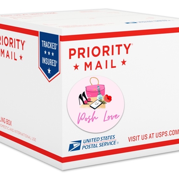 Posh Love Label Fashion - Picture 3 of 3